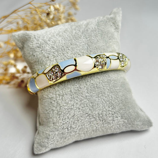 Snowdrift Gleam Diamond Cuff