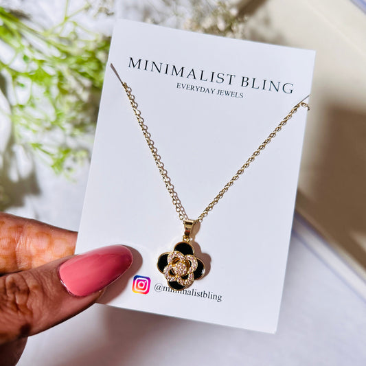 Clover Rotating Necklace