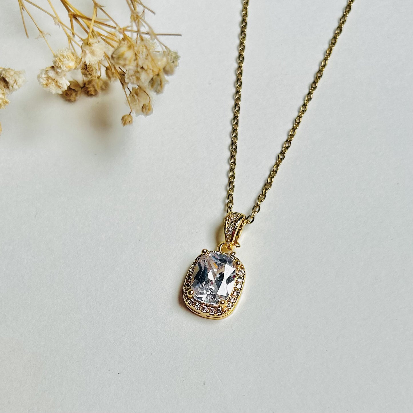 Classic Cushion Necklace