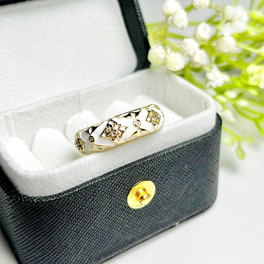 Ivory Crest Ring