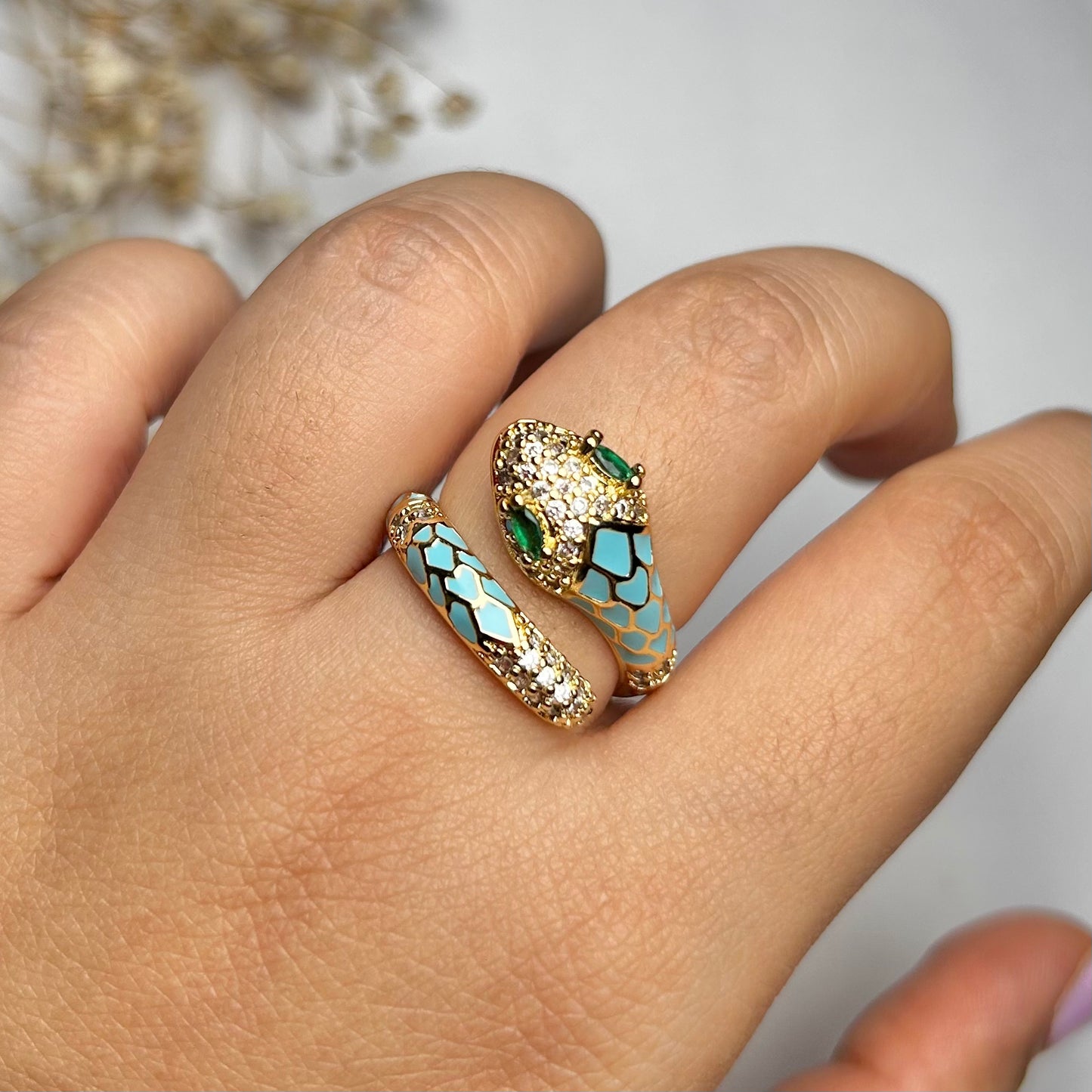 Serpentine Ring