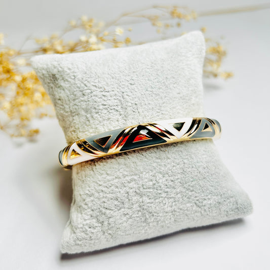 Gold cuff for women