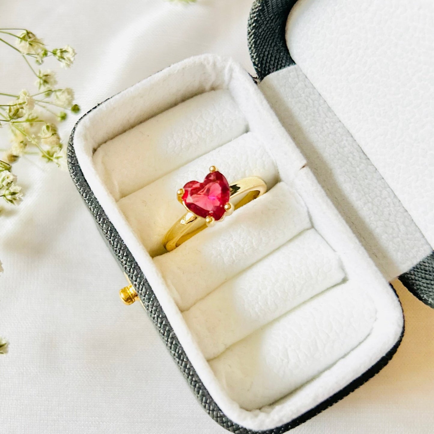 Muse Ring - Minimalist Bling