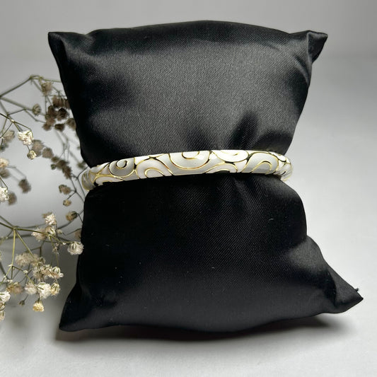 Ivory Reverie Vintage Cuff