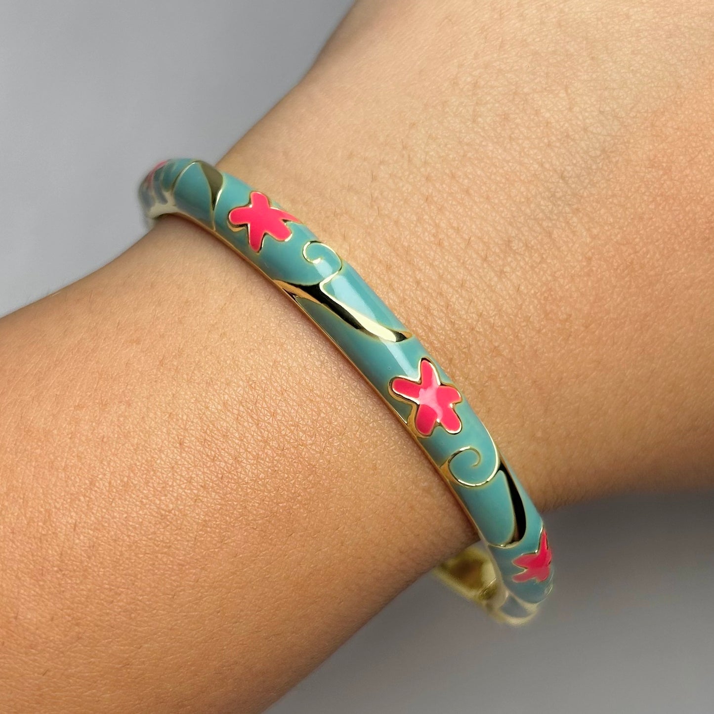 Seafoam Starlet Vintage Cuff