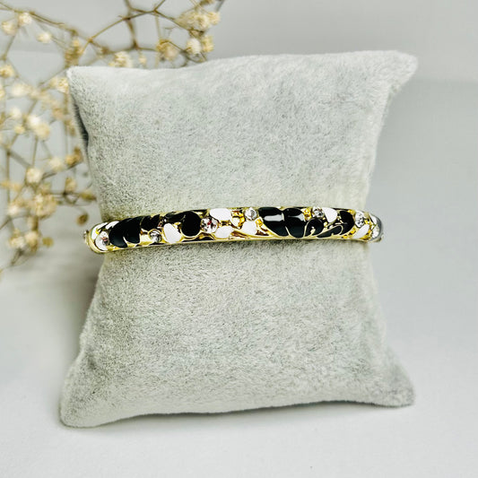 Midnight Spark Diamond Cuff