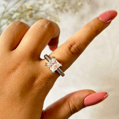 Adjustable and Anti tarnish ring for women