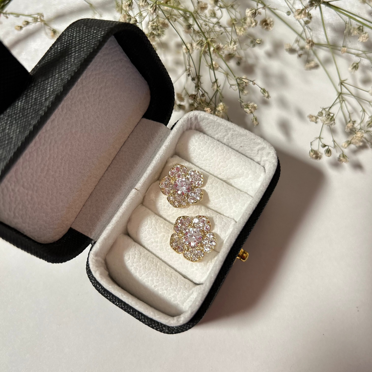 Flora Studs