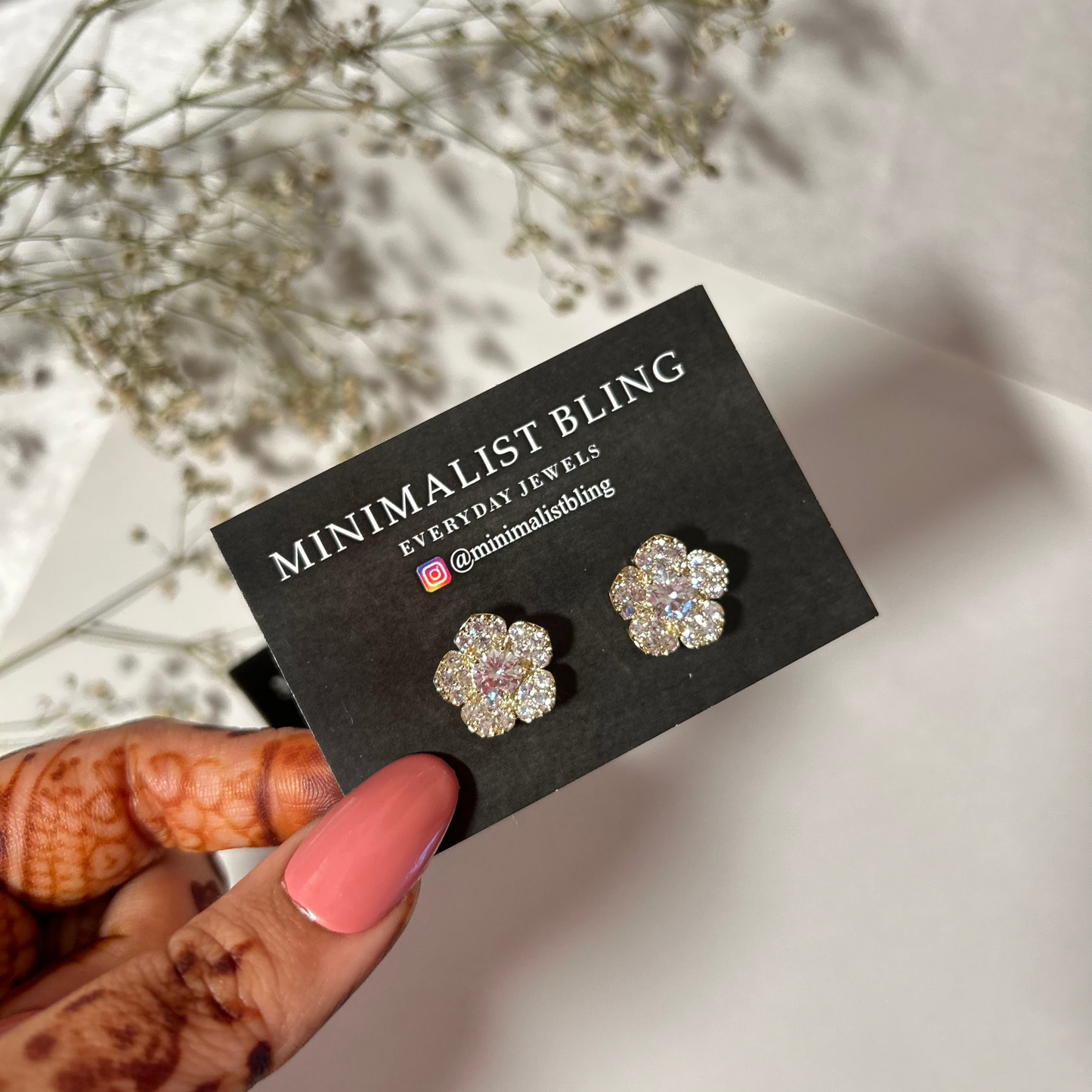 Flora Studs Gold
