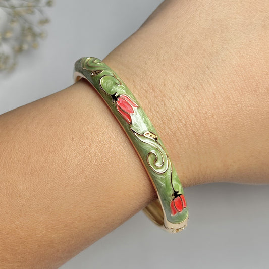 Meadow Charm Vintage Cuff