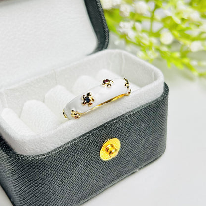 Petite Fleur Ring