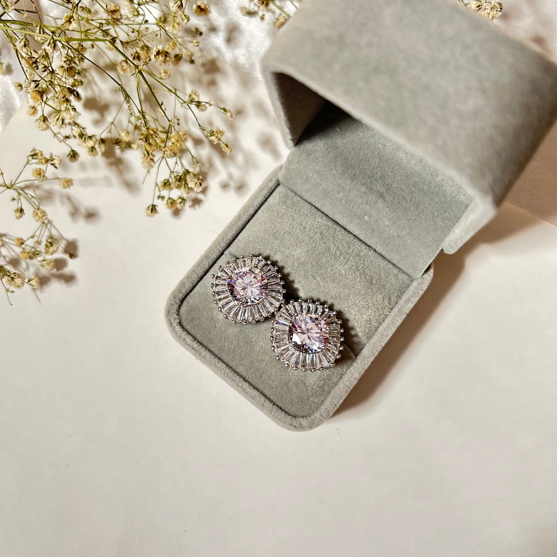 Kiara Studs