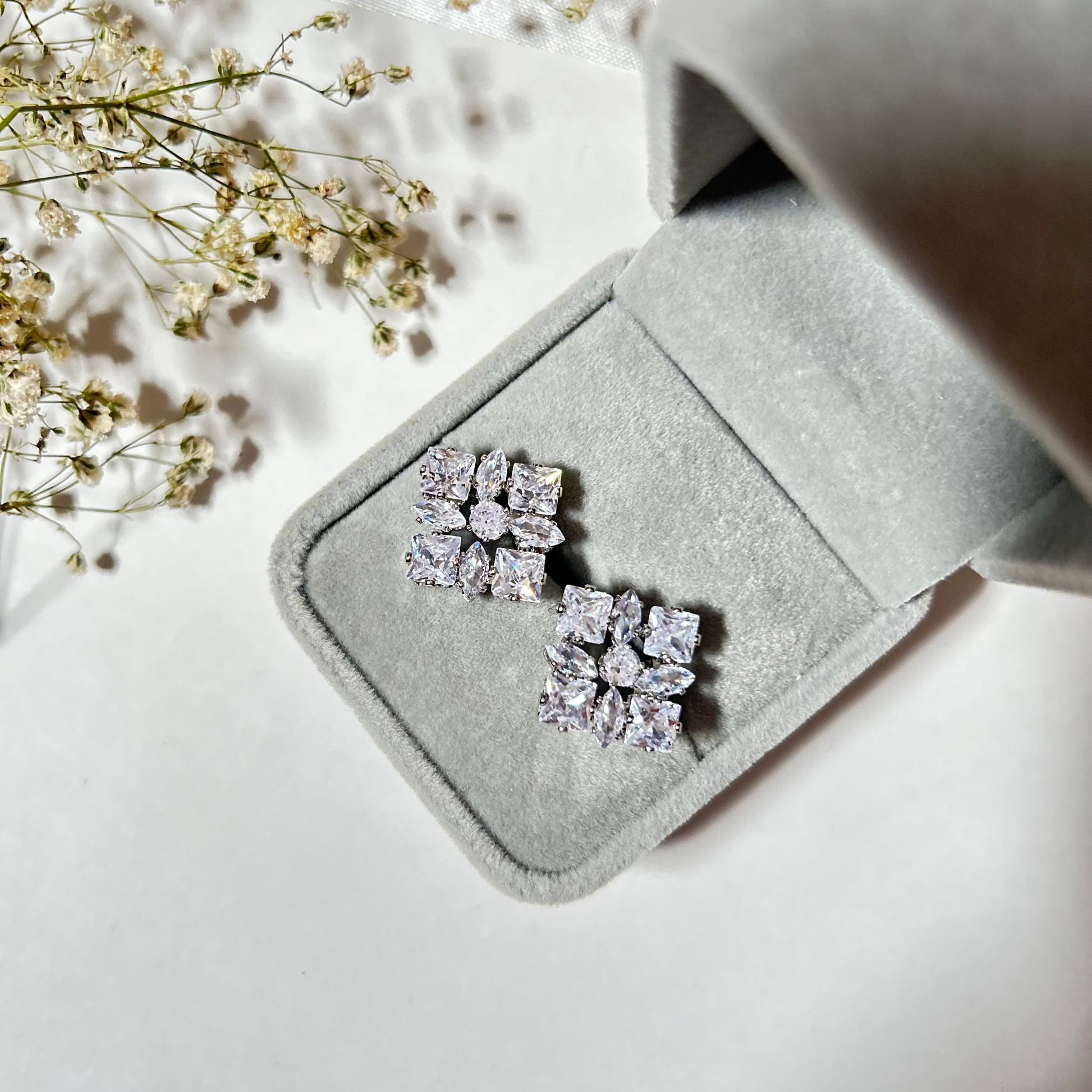 Anti tarnish Studs for everyday wear
