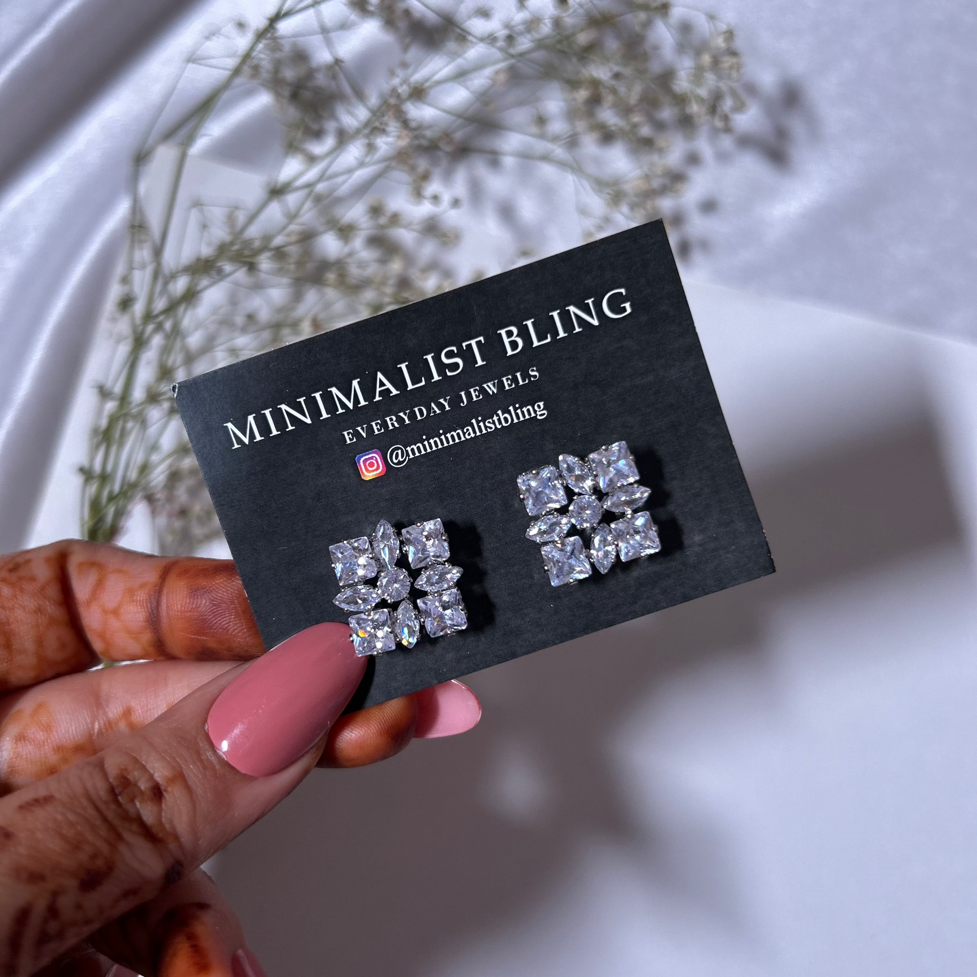 Minimal Diamond Studs