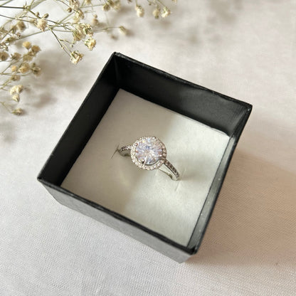 Stylish silver solitaire ring for women silver