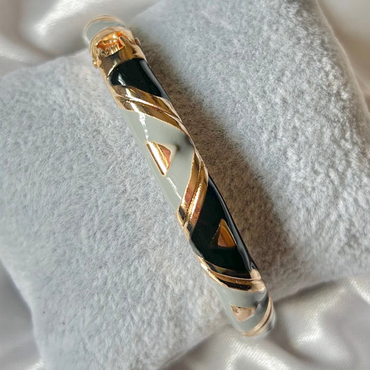Ivory Wave Vintage Cuff