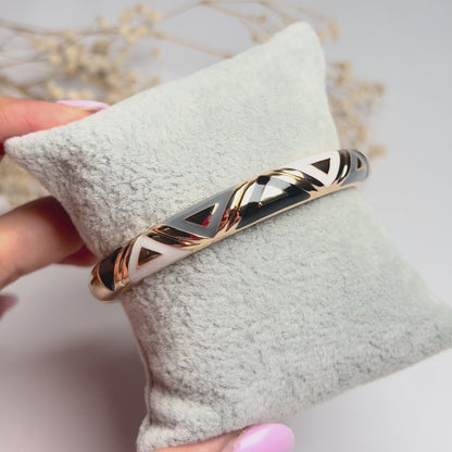 Viral vintage cuffs
