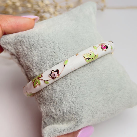 Floral bangles under 500
