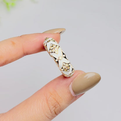 Ivory Crest Ring