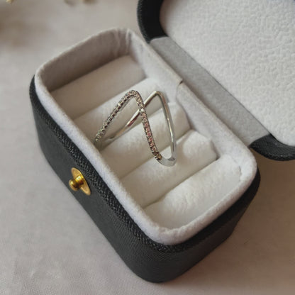 V ring for daily wear