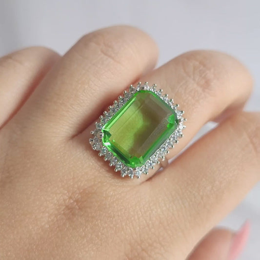 Emerald Empress Ring