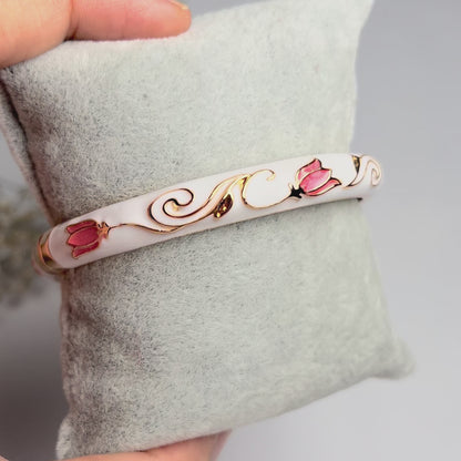 Lotus Frost Vintage Cuff