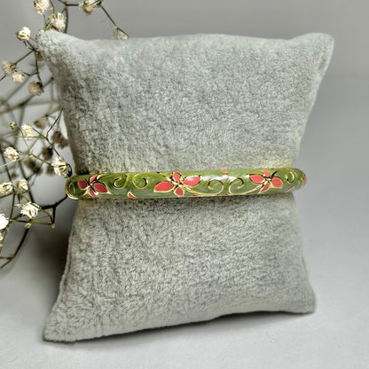 Sage Lace Vintage Cuff