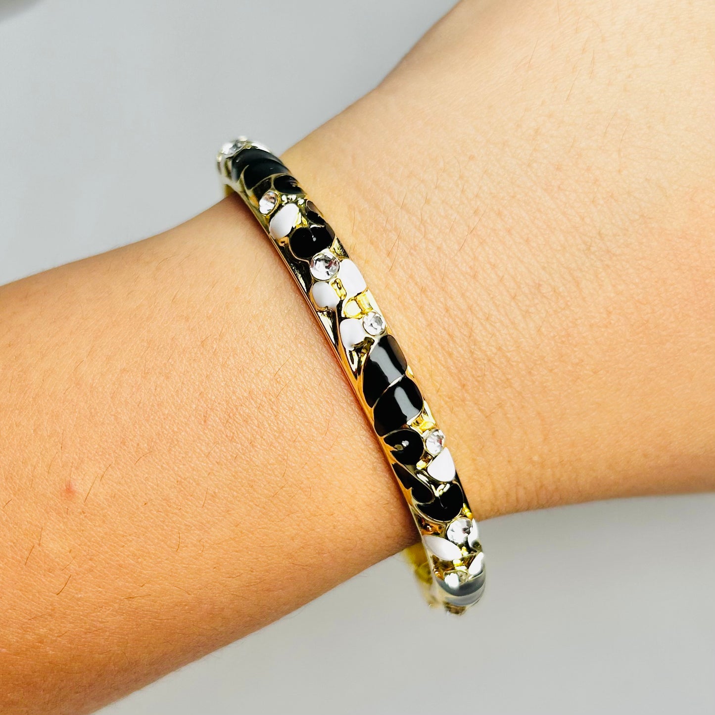 Midnight Spark Diamond Cuff